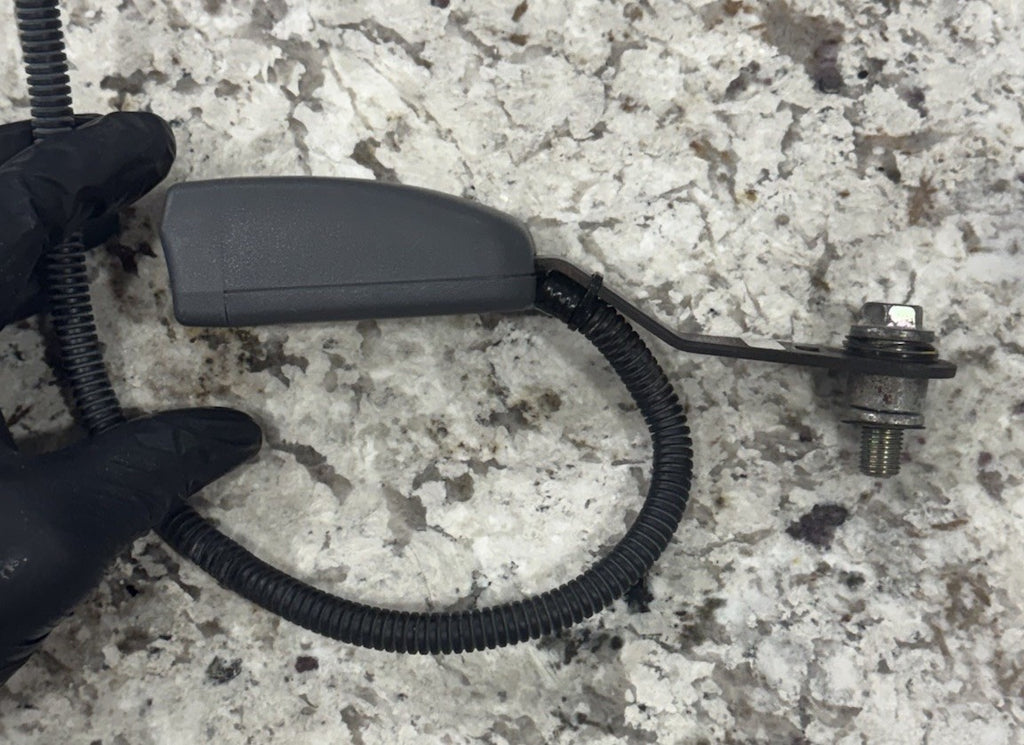 2005-10 Honda Odyssey Front RIGHT PASSENGER Side Seat Belt Buckle RH NSB1097 OEM