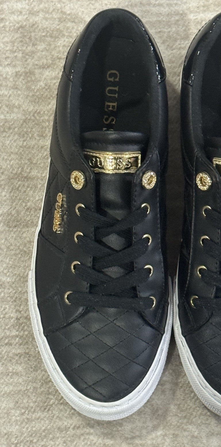 Guess GW Loven Womens Black/White/Gold Low Top Lace Casual Sneaker Size 9.5 M