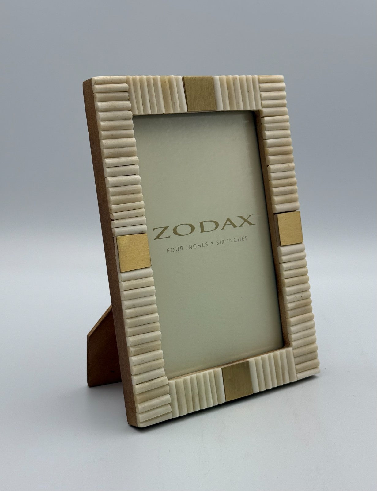 Zodax Lagos Horn and Brass Photo Picture Frame Cream Ribbed Boho Decor -4x6” NEW