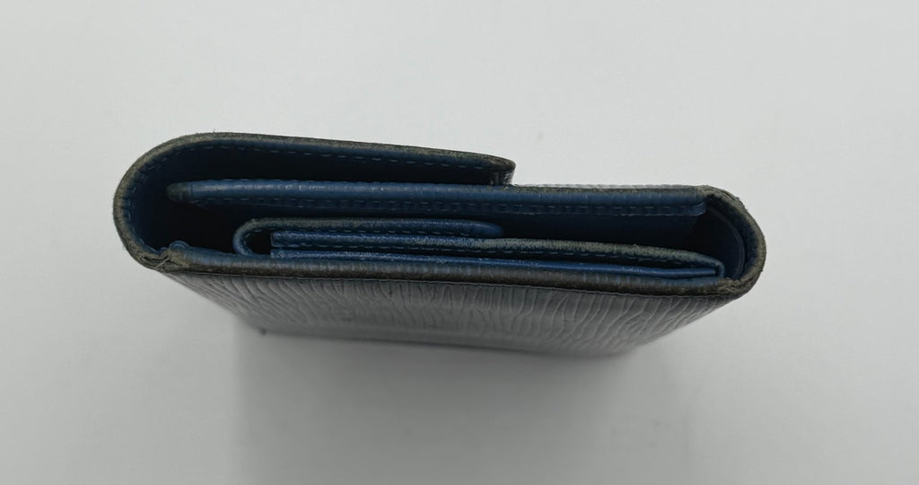 Louis Vuitton Blue Epi Leather Large Trifold Wallet Women's Inner Pockets