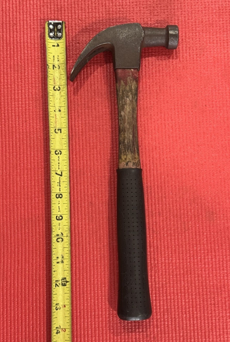 Vintage Plumb No FA16 Permabond Fiberglass Handle 16oz Claw Hammer Made In USA