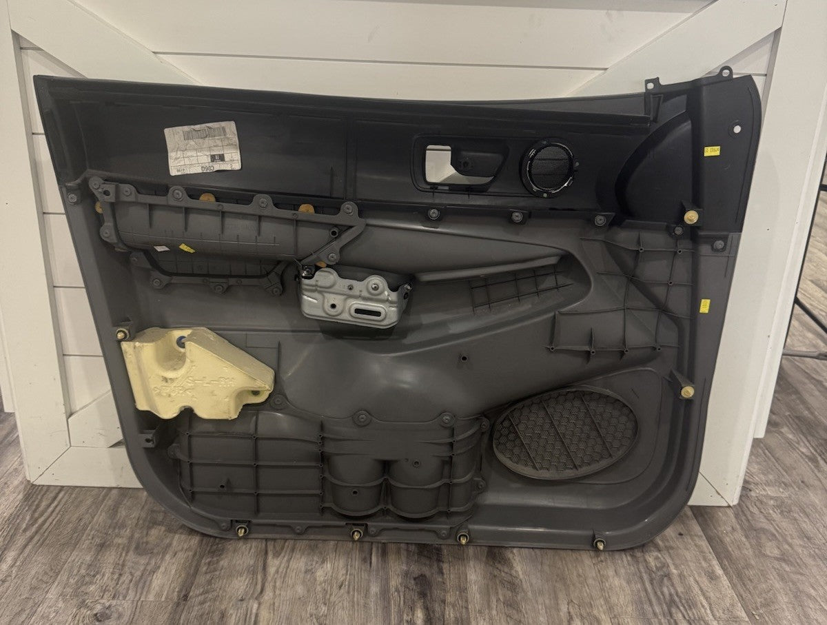 05-11 Toyota Tacoma Front Door Panel Passenger Side Access Cab RH OEM Black/Gray