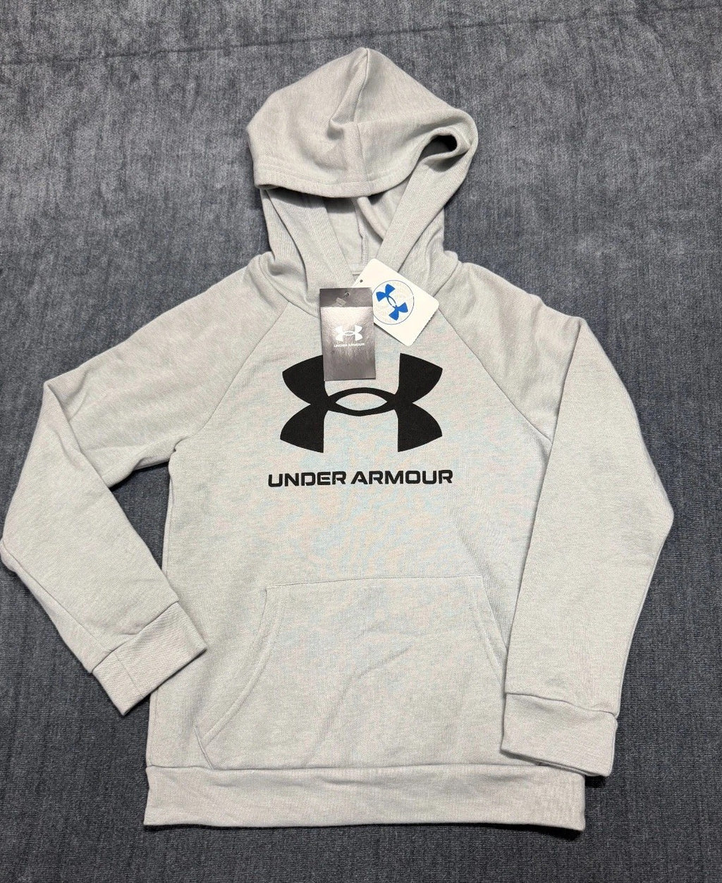 NWT Under Armour Rival Big Logo Fleece Hoodie Boys Small Light Grey Long Sleeve