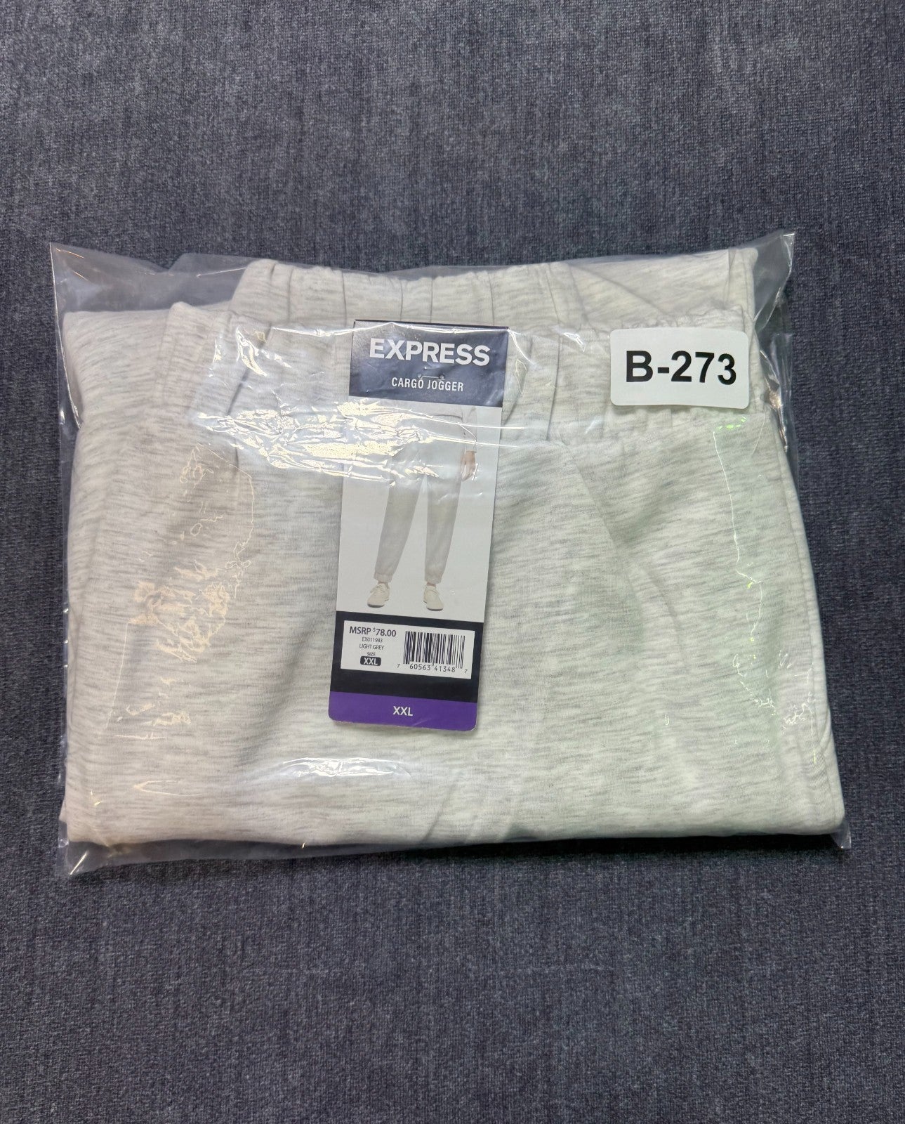 NWT Express Cargo Joggers Women's 2XL Light Gray Relaxed Fit Comfort Sporty