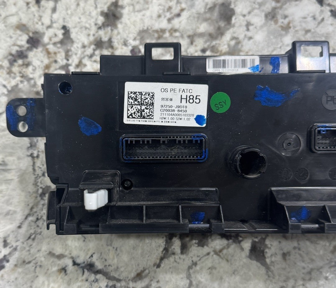 2022 2023 Hyundai Kona AC Heat Temperature Climate Control OEM 97250-J9DT0