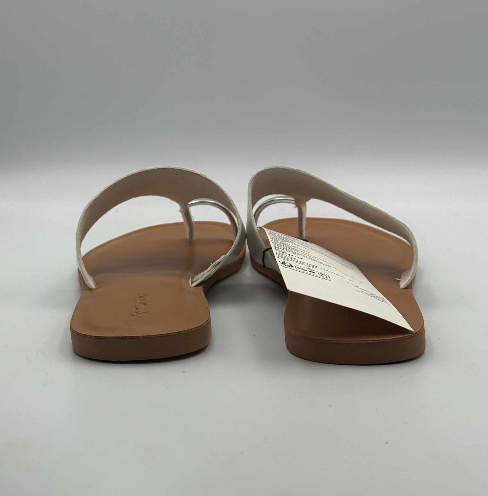New The Drop Camilla Wide Thong Sandal Women 11 White Leather Slip-On Flat Beach