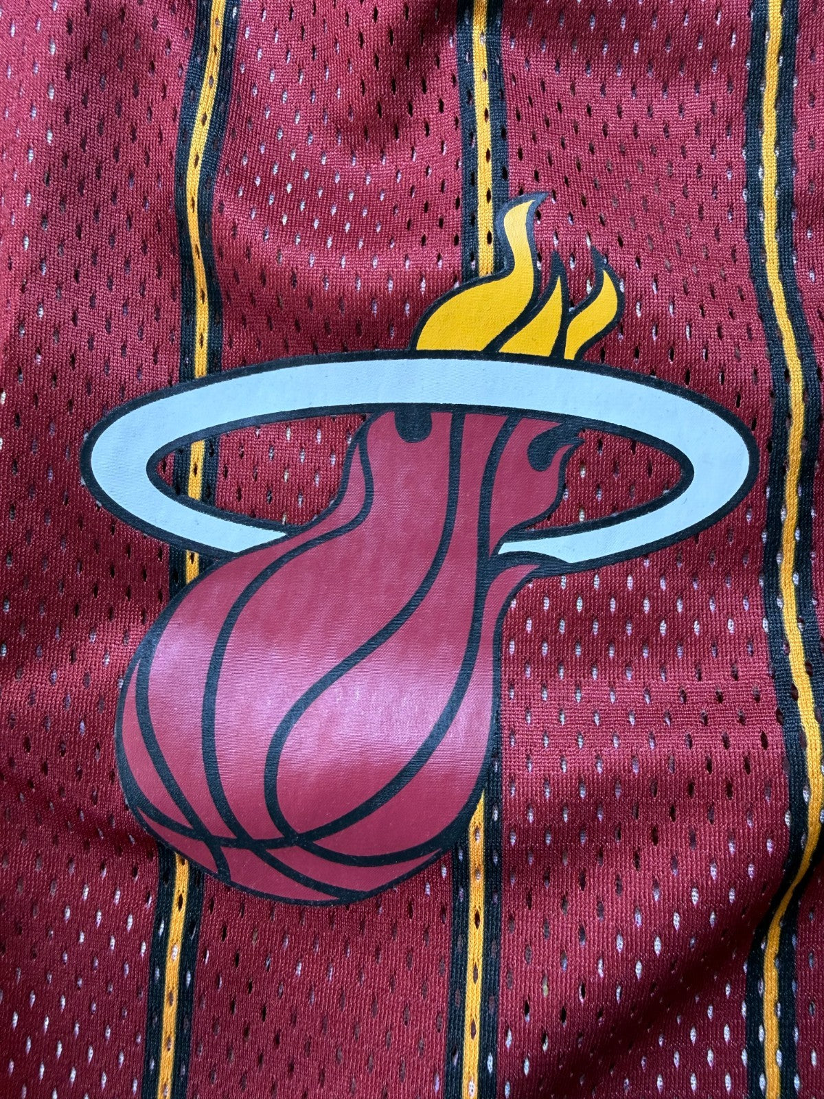 New Era Eric Emanuel X NBA Miami Heat Men’s Shorts Medium Red Striped Basketball