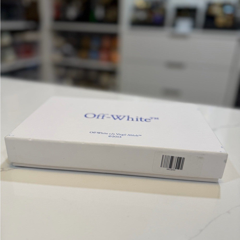 Off-White Black Card Holder with Chain