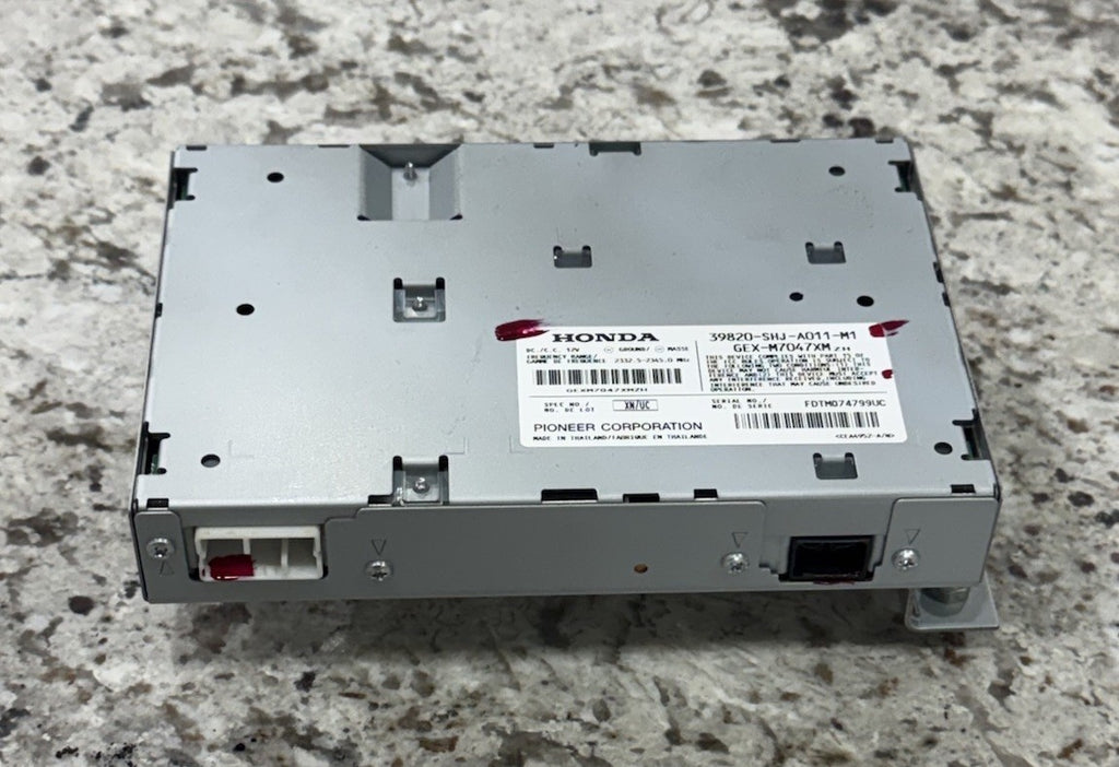 2005-2010 Honda Odyssey Satellite Receiver Control Module 39820-SHJ-A011-M1 OEM