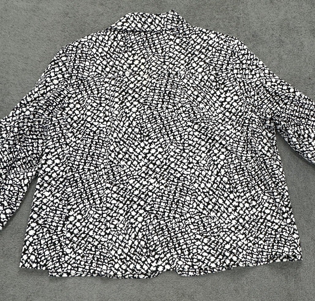First Option Too Womens Black/White Print 3/4 Sleeves Collared Jacket Size 24W