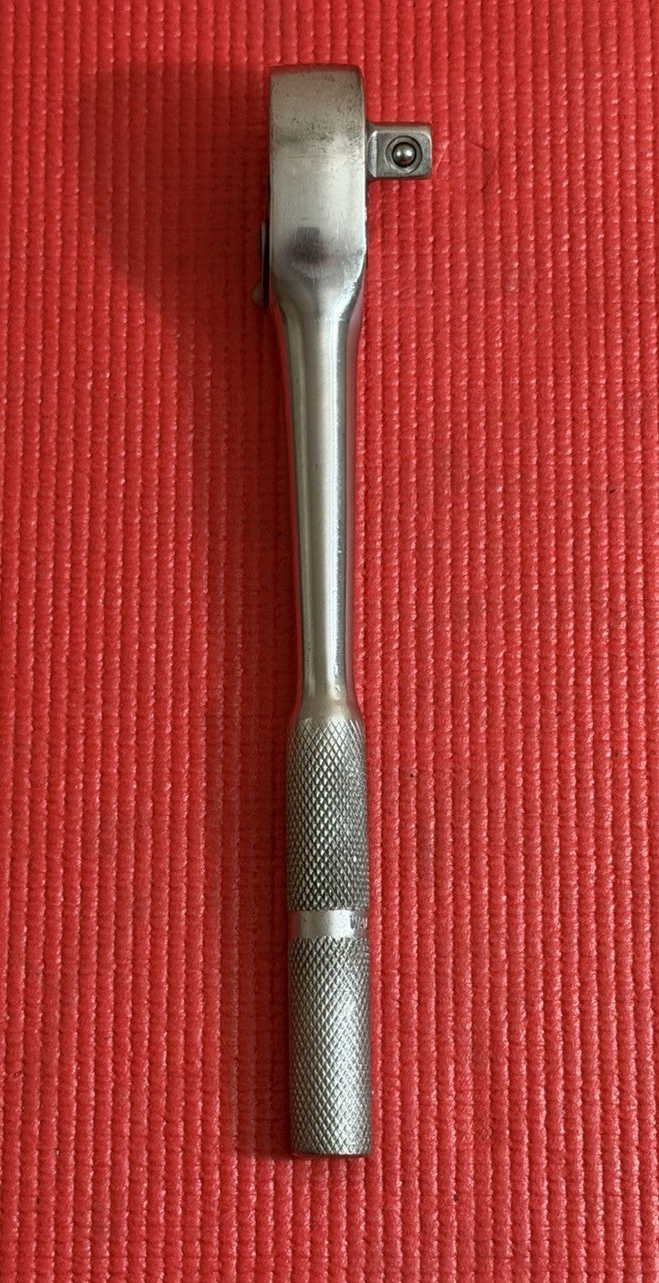 Vintage Walden Tools 1160 USA 1/2" Drive Socket Ratchet Wrench Knurled Handle