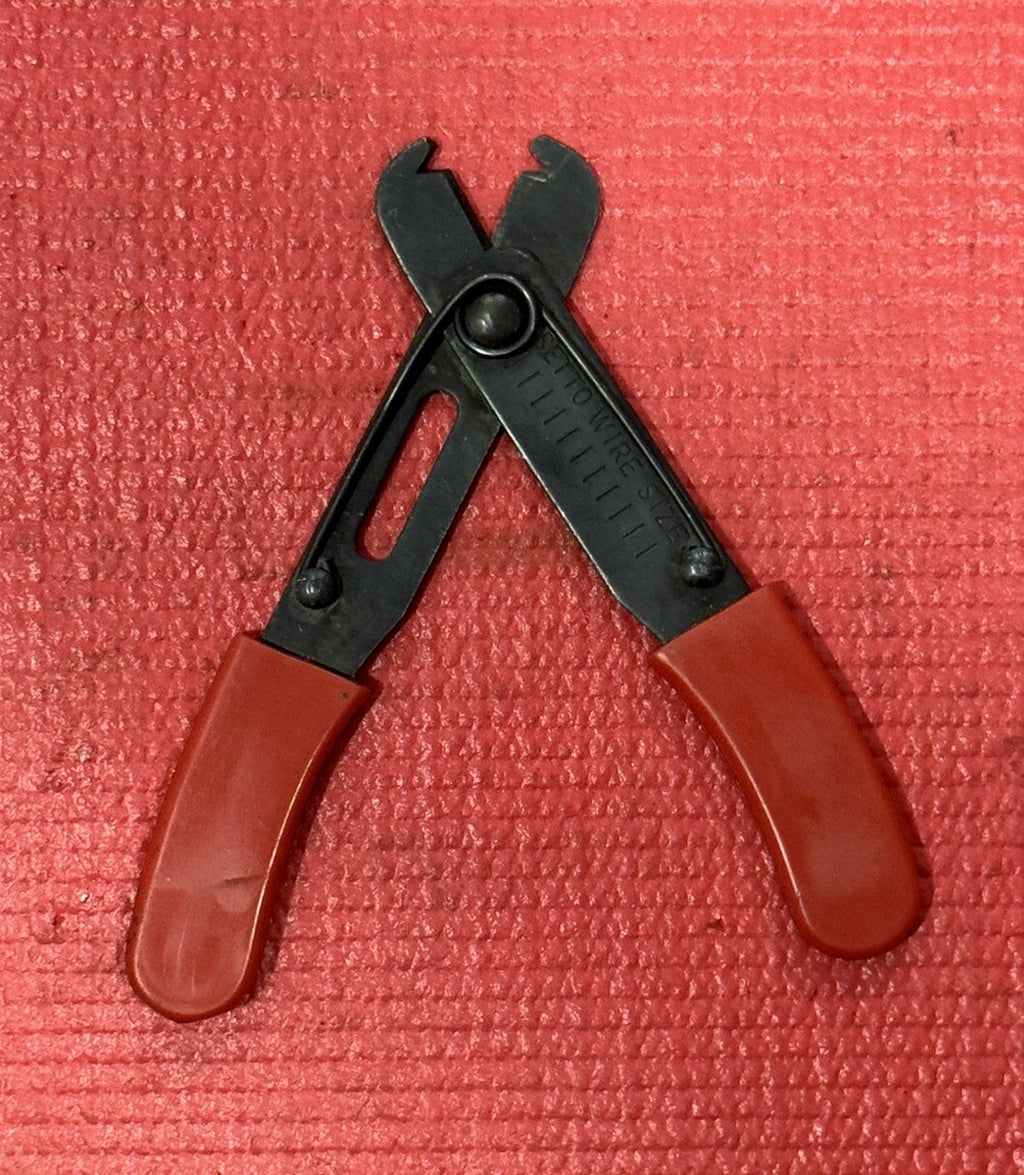 Professional Wire Cabble Striper Cutter Stripper Crimper Pliers Nipper Tool