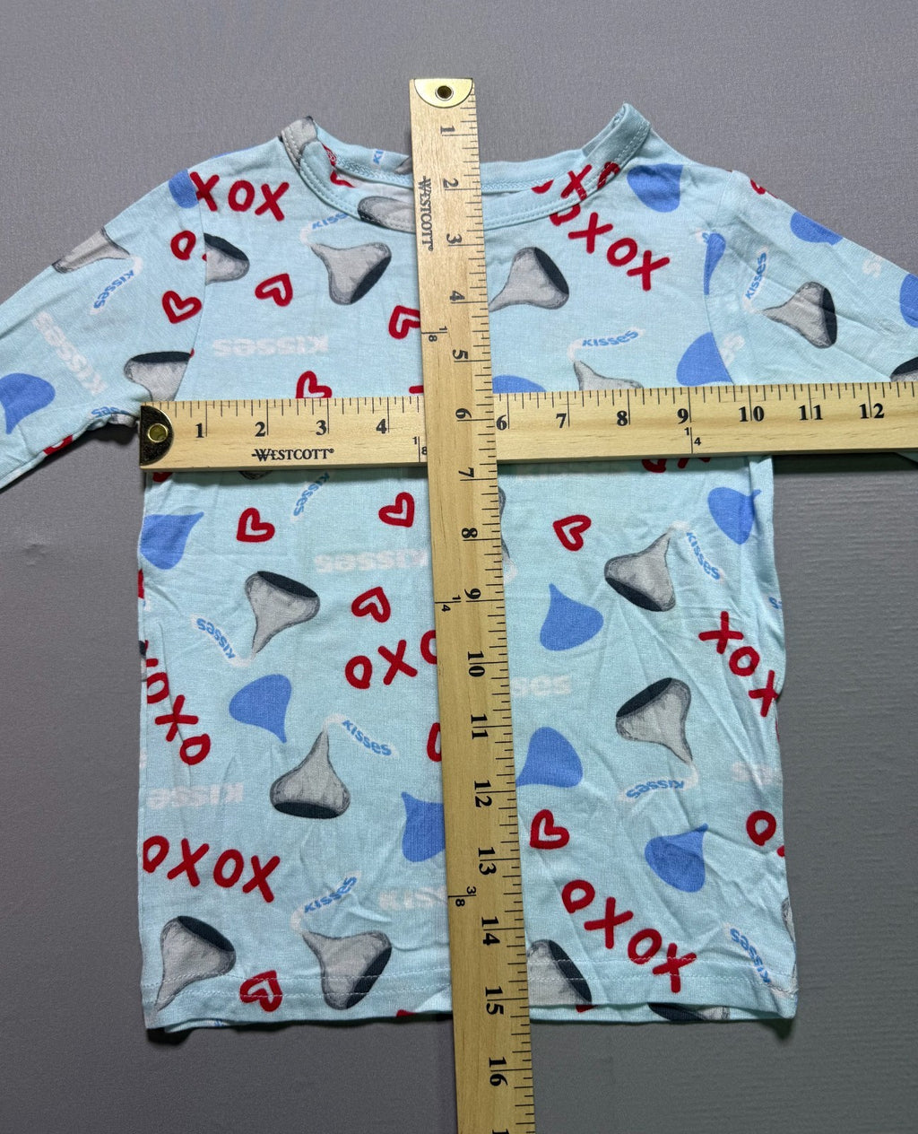 NWOT Hershey's Kisses Character Valentines Adorable 2-Piece Pajamas Kids 4 Blue