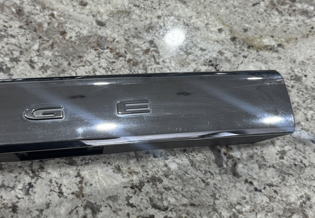 2011 2012 2013 DODGE DURANGO OEM CHROME TRUNK MOLDING TRIM GARNISH WITH CAMERA