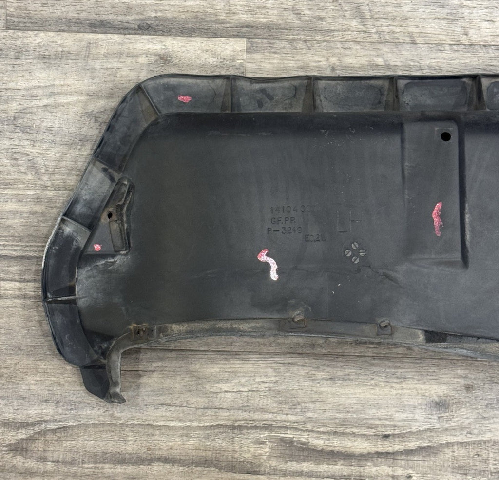 1988-96 CHEVROLET CORVETTE C4 FRONT LEFT UPPER WHEELHOUSE SPLASH SHIELD OEM