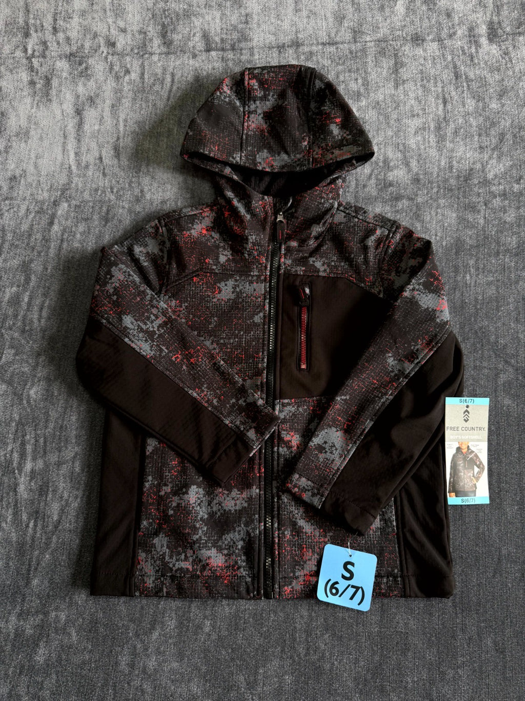 NWT Free Country Softshell Jacket Boys Small (6-7) Black Long Sleeve Full Zip