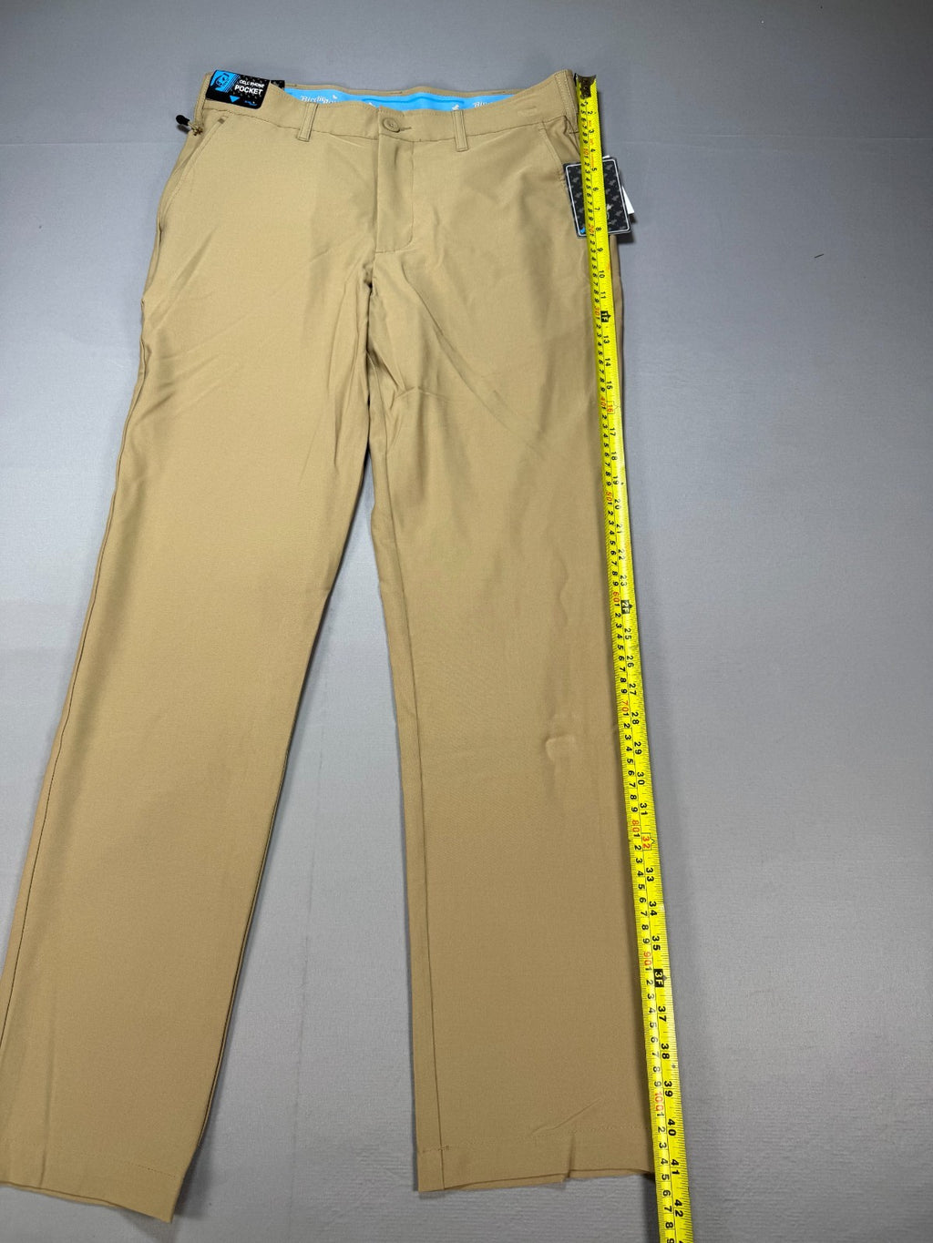NWT Birdie Bound Golf Pants Men's 32X32 Beige Flat Front Lightweight Performance