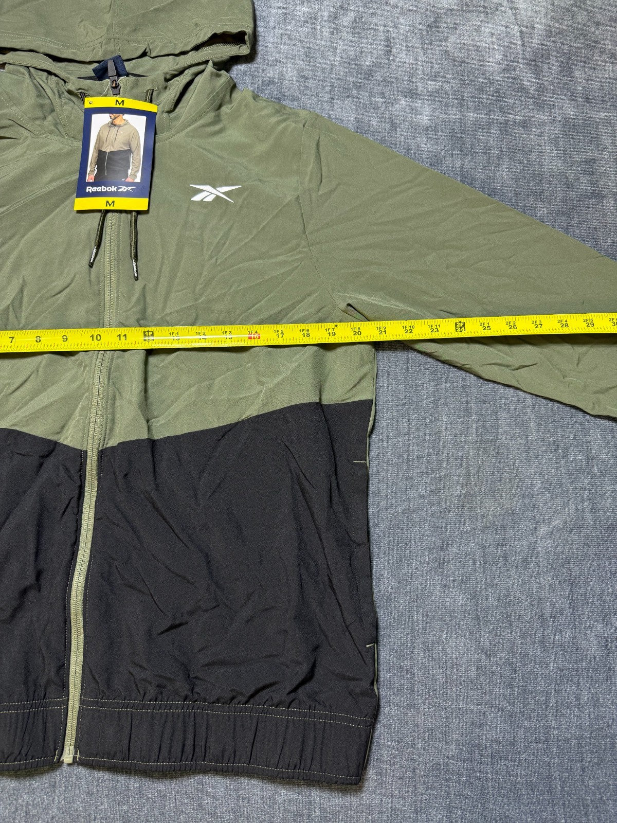 Reebok Full-Zip Color Block Adjustable Hood Training Woven Jacket Men's Medium