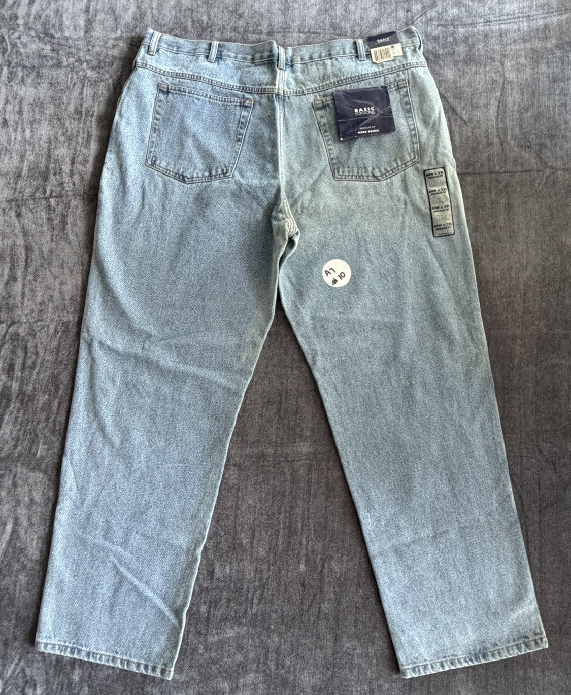 Basic Editions Regular Fit Men’s 44W X 32L Denim Blue Light Jeans NWT