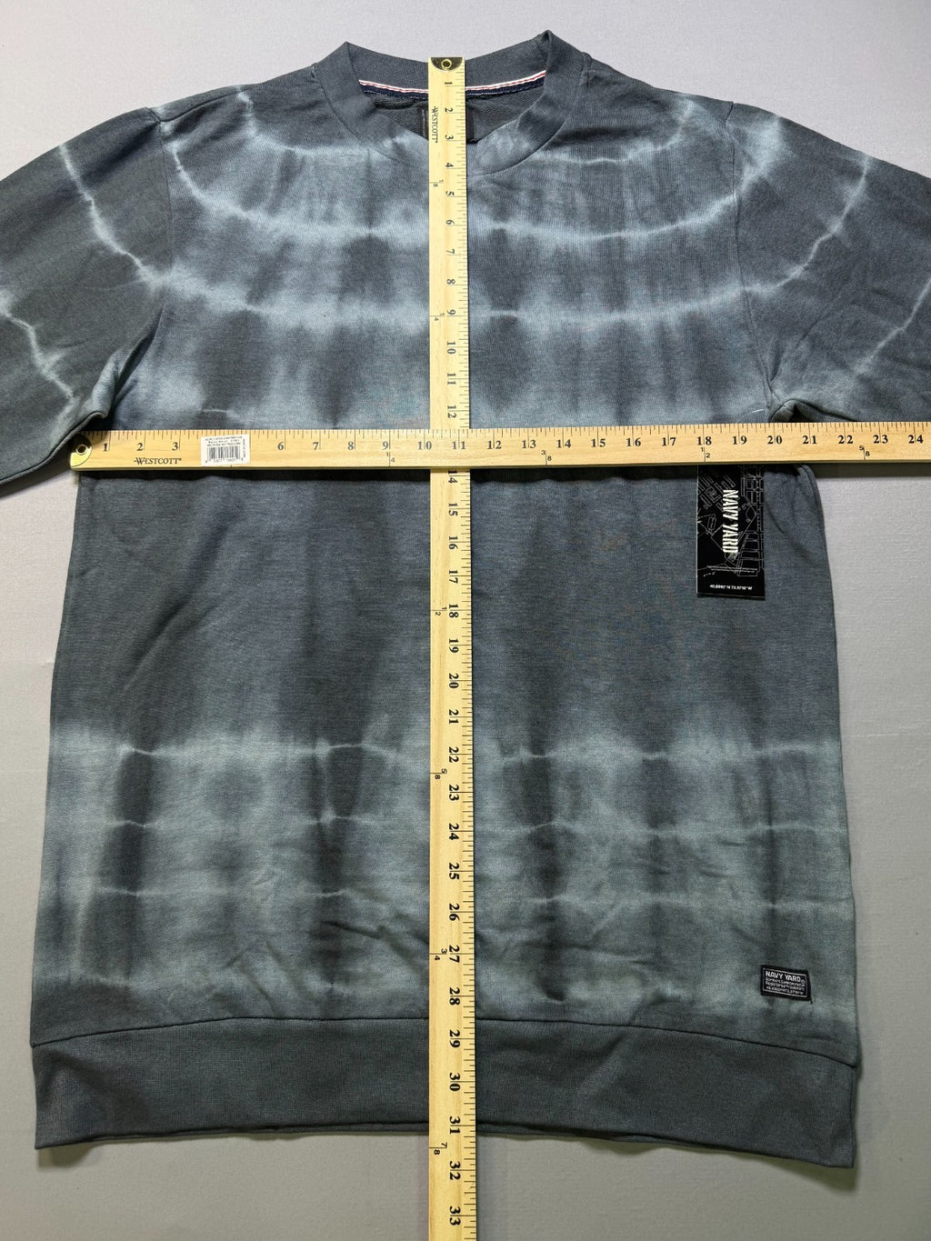 NWT Navy Yard Tie-Dye Sweater Men's Large Navy Gray Knit Long Sleeve Casual Wear