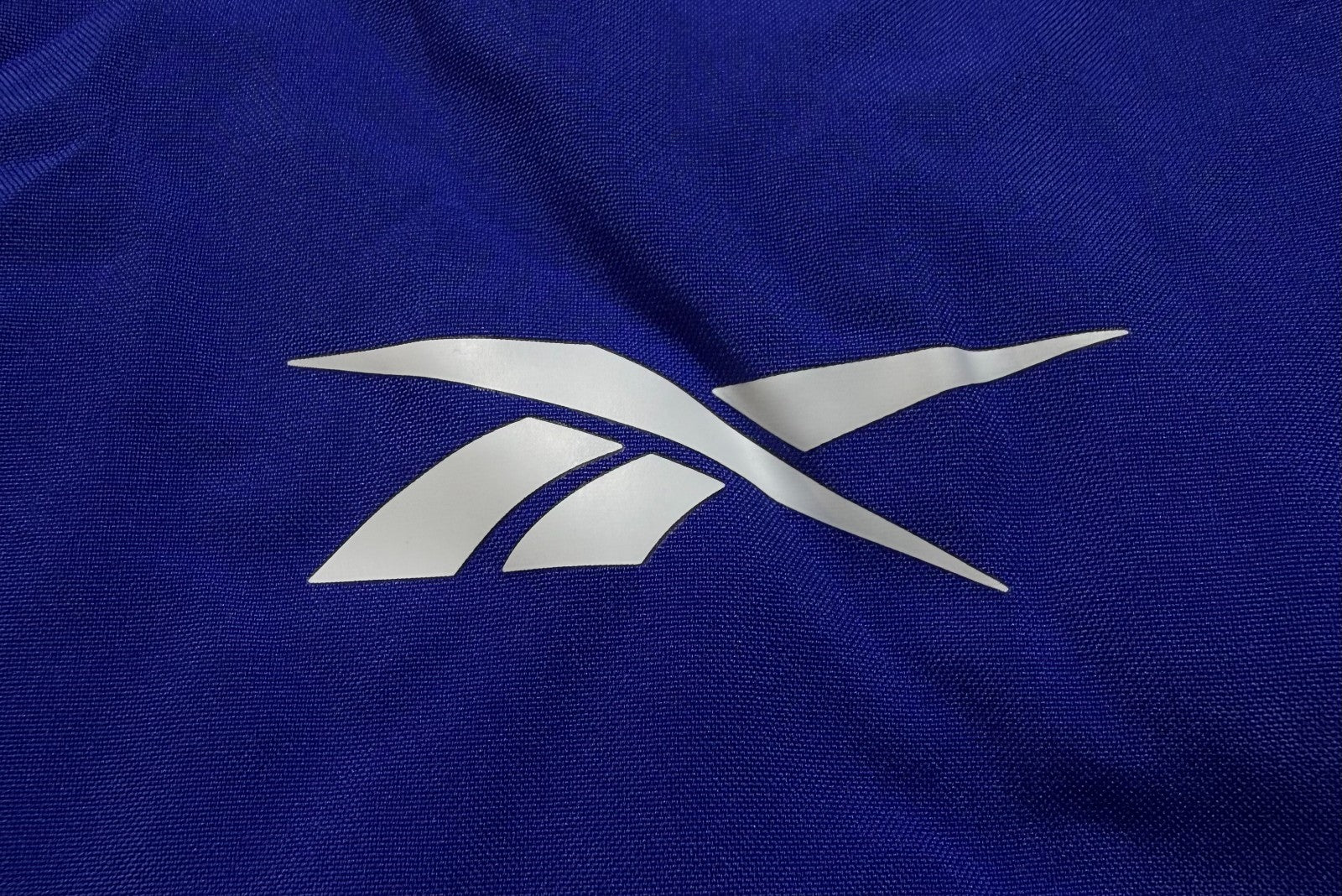 NWT Reebok Full Zip Colorblock Adjustable Hood Training Woven Jacket Men XL Blue