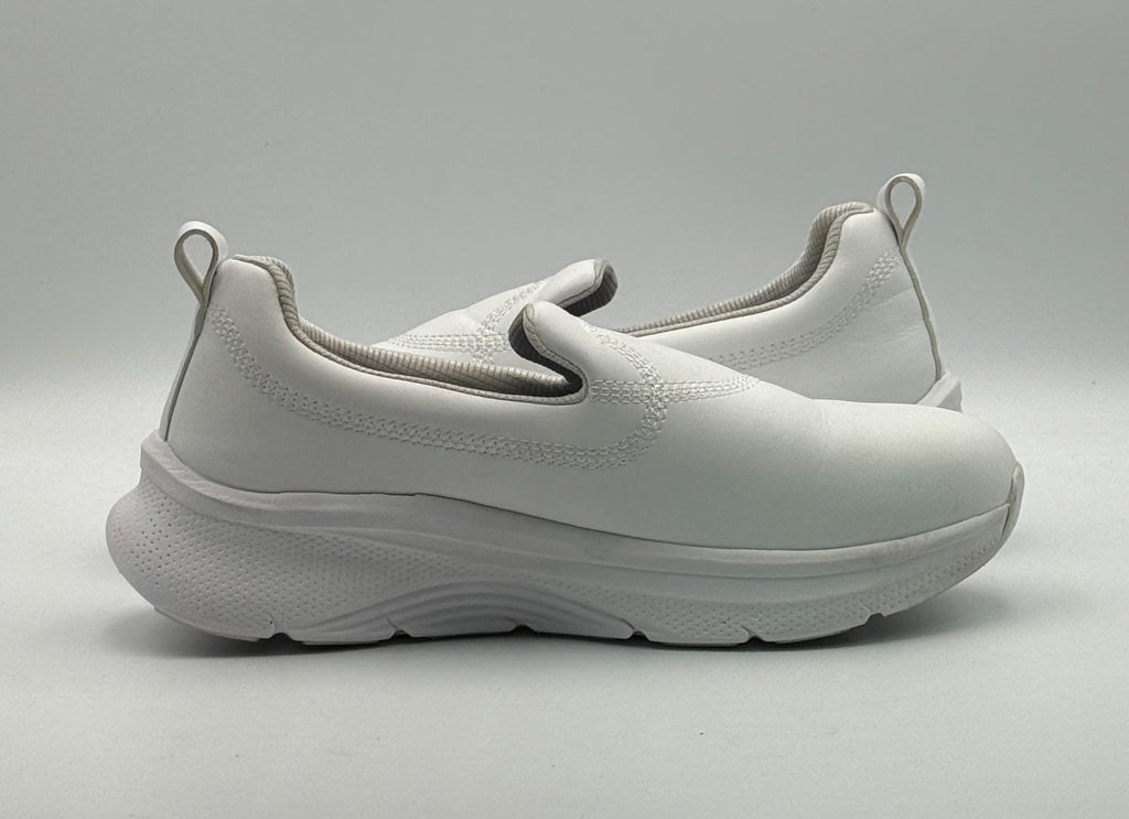 New Hawkwell Slip On Arch Support Nursing Shoes Women's 10 White Leather Low Top