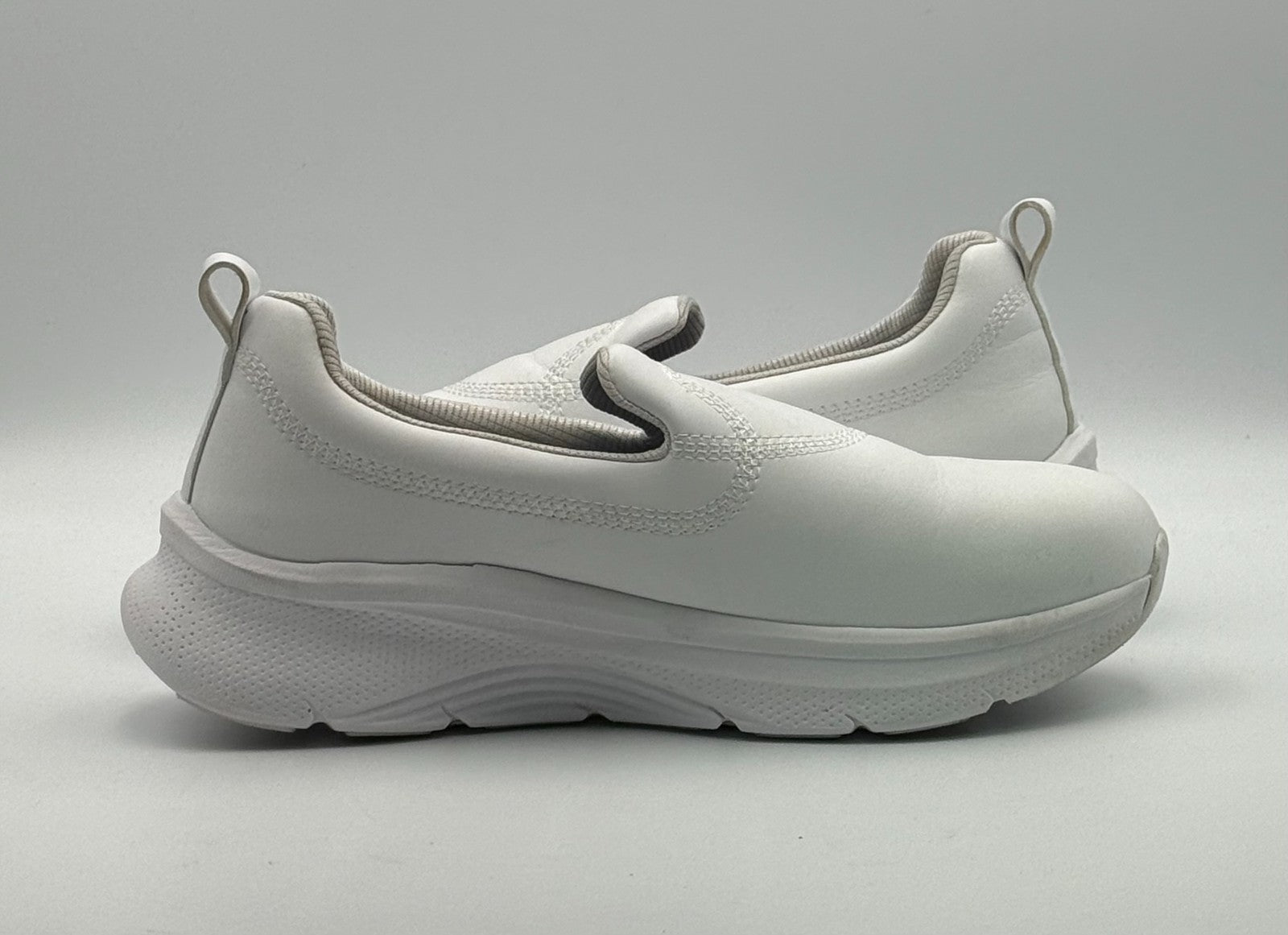 New Hawkwell Slip On Arch Support Nursing Shoes Women's 10 White Leather Low Top