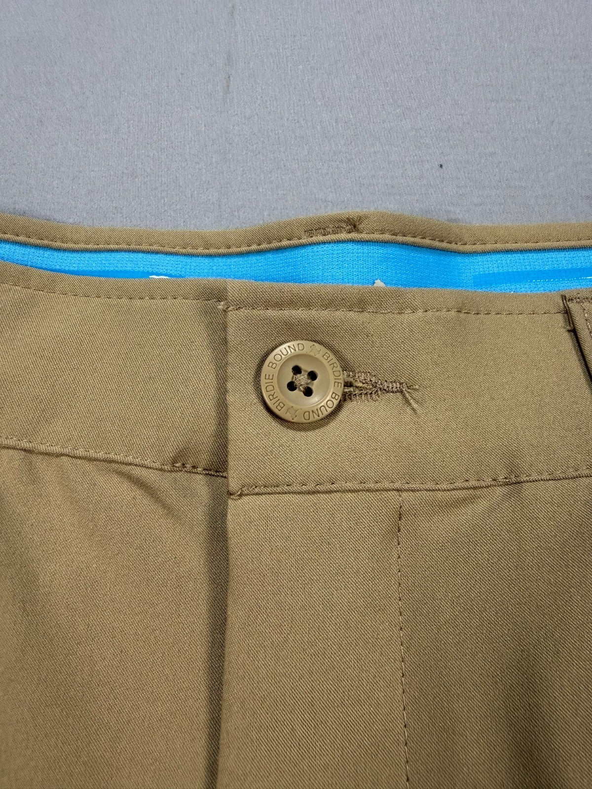 NWT Birdie Bound Straight Leg Pants Mens 30x32 Beige Flex Waist Golf Performance