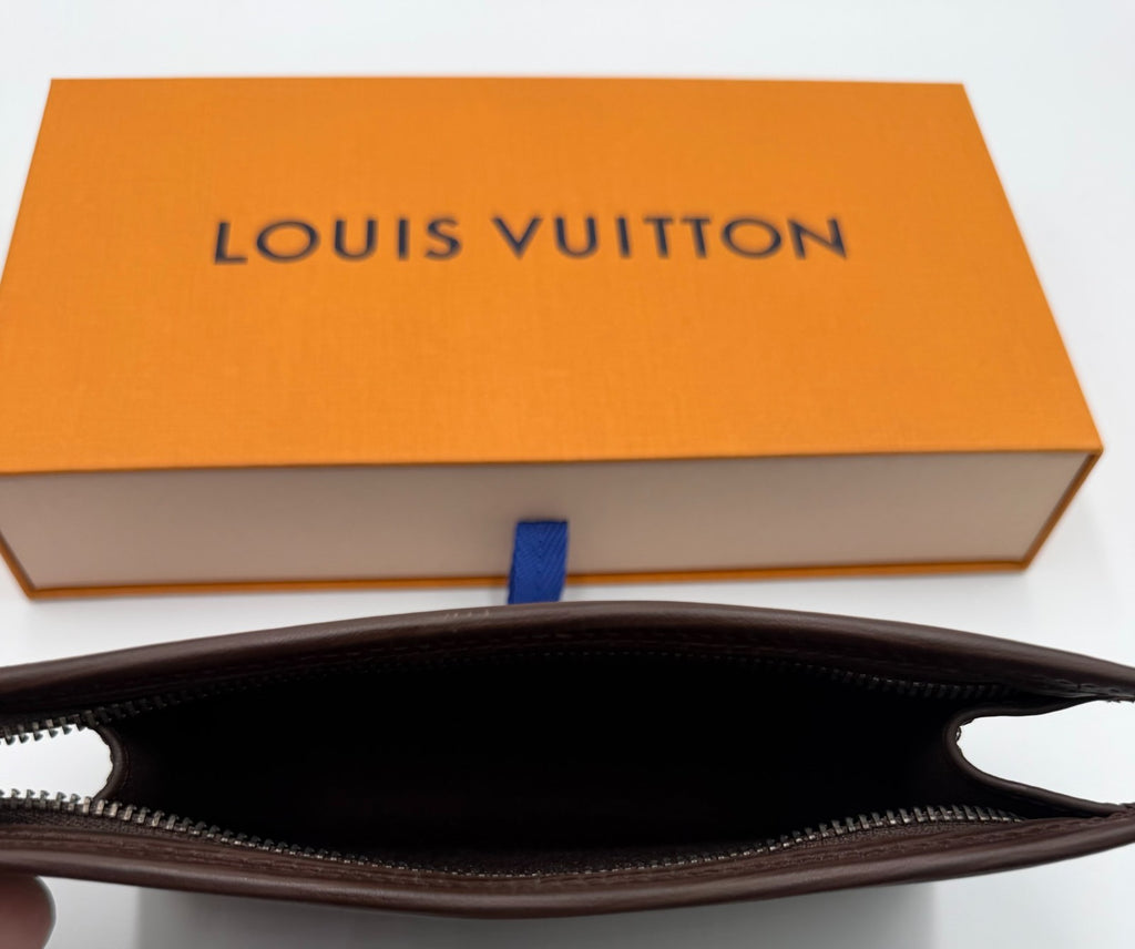 Authentic Louis Vuitton Brown Epi Leather Pochette Accessoires Bag Women's