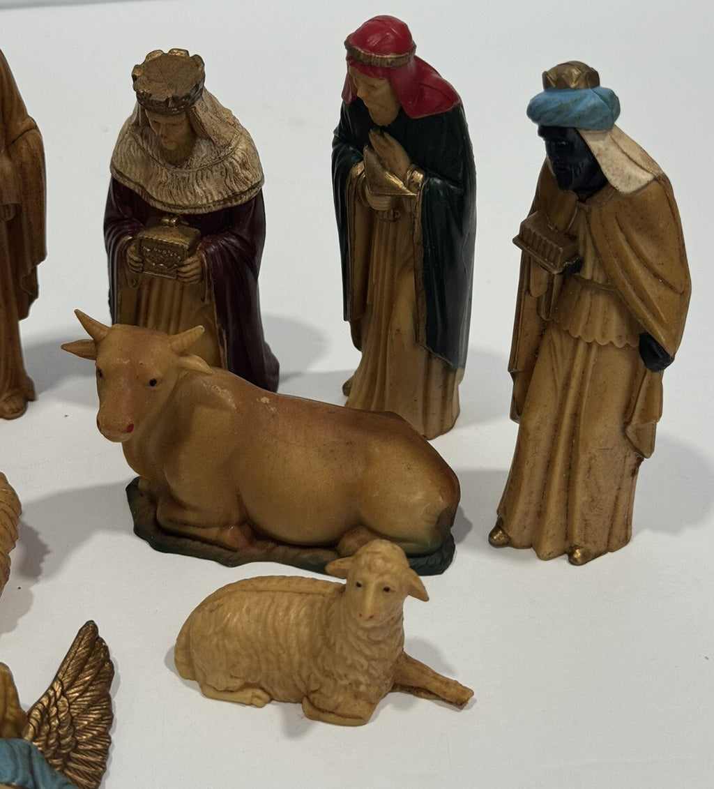 Vintage Nativity Mary Joseph Baby Jesus 3 Wise Men Shepherd SET of 12 Figures