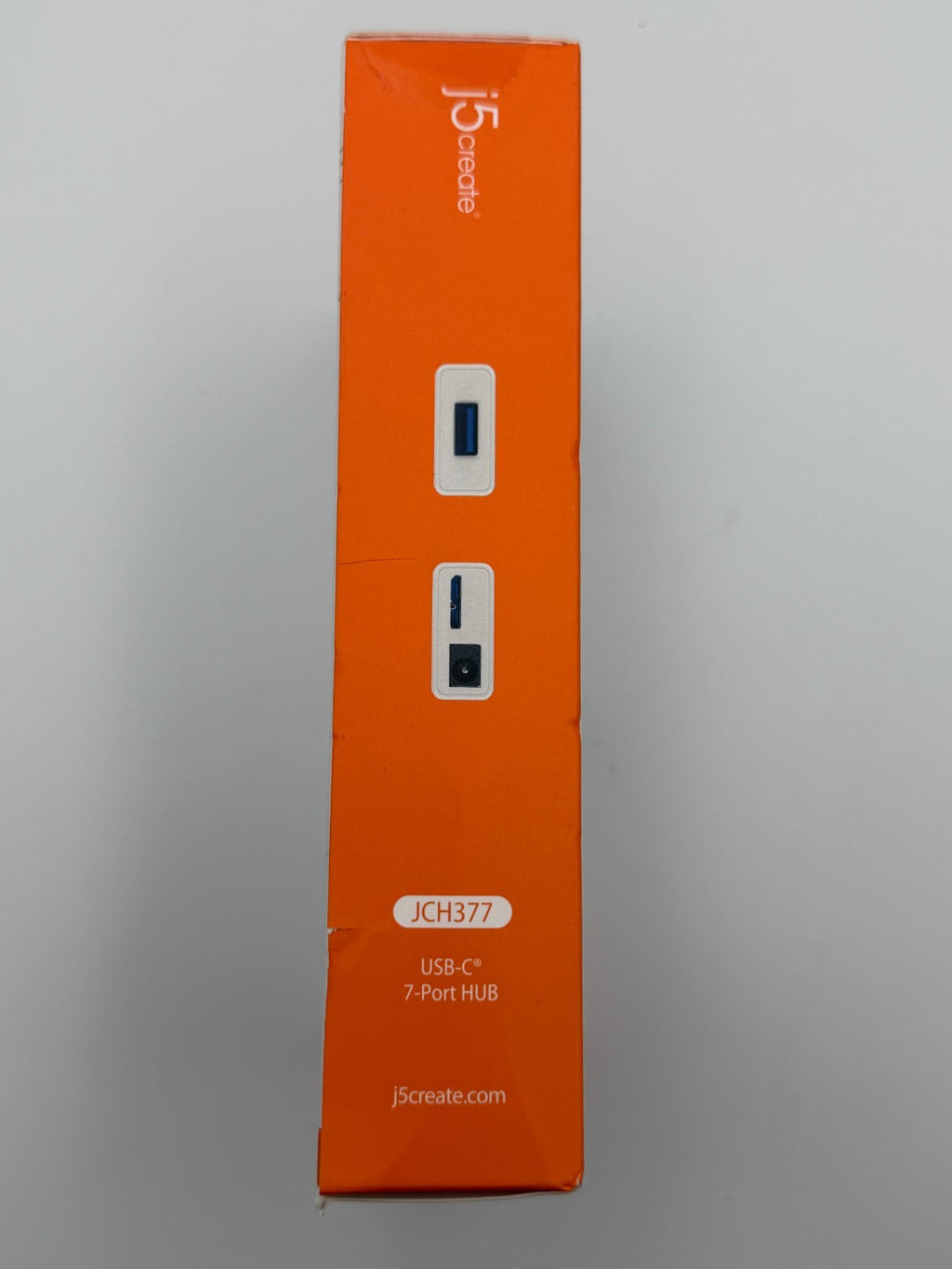 j5create JCH377 Champagne Metallic 5V/4A High Performance USB-C™ 7- Port HUB