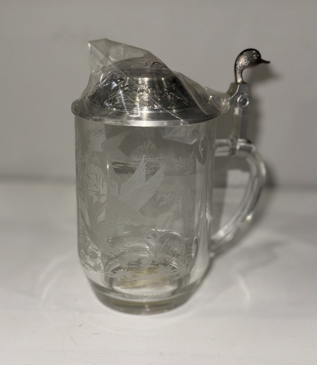 DUCKS NEW GLASS BEER STEIN ETCHED DUCKS FOREST SCENE PEWTER LID ALWE GERMANY
