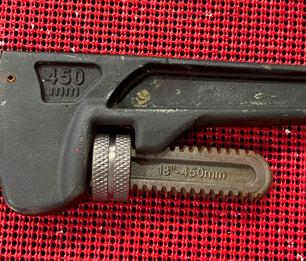 Husky 18” 450mm Pipe Wrench Plumbing Tool Box Pipefitter M1