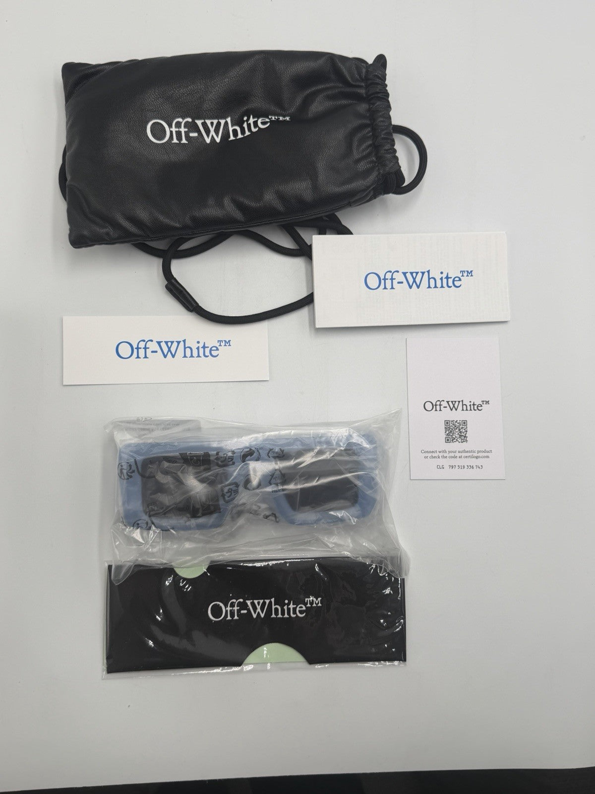 New Off-White Seattle Sunglasses Men's Light Blue Arrow Logo Full Rim Modern