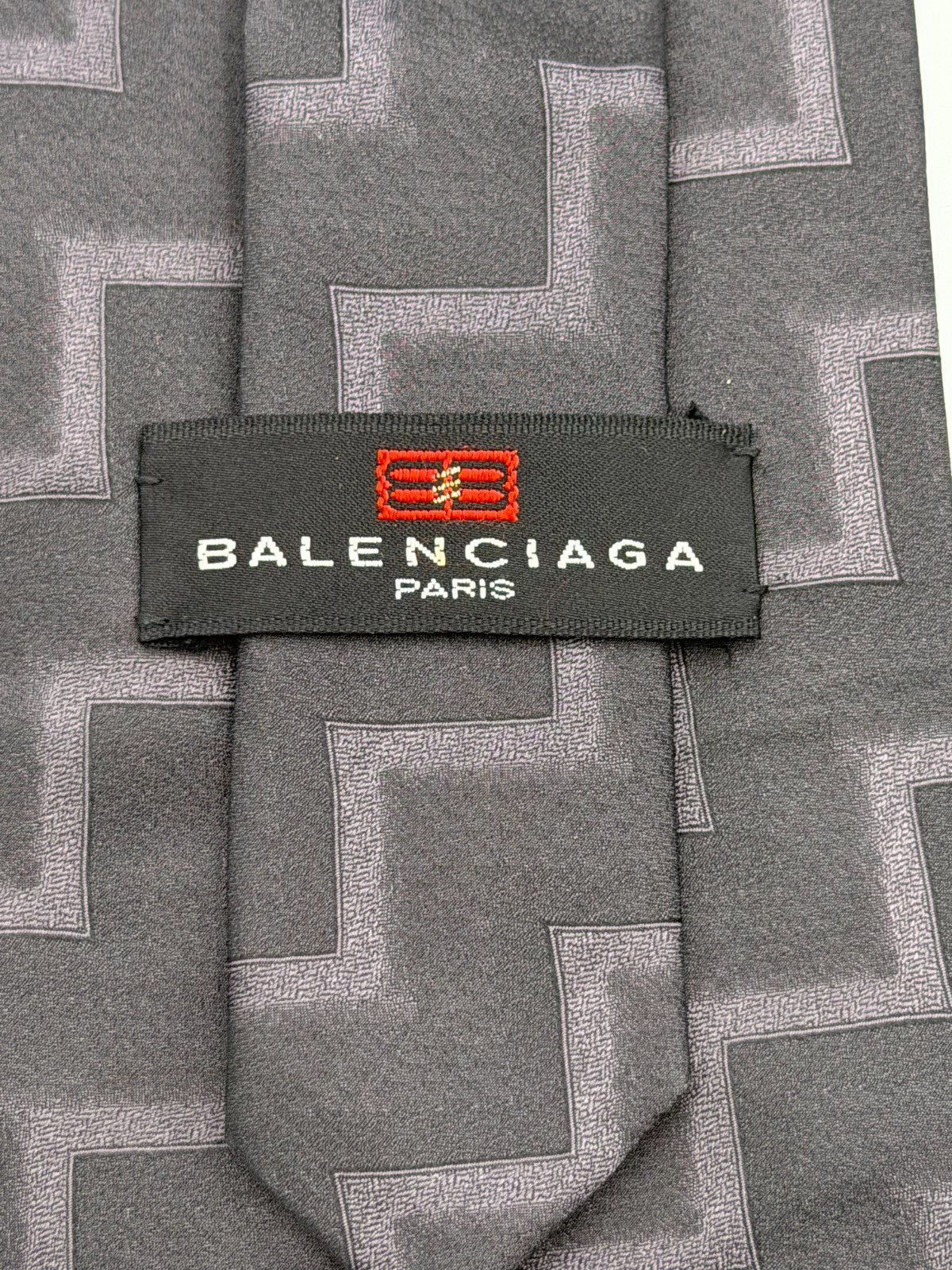 Vintage Balenciaga Paris Necktie 100% Silk Tie Gray Black Geometric Zig Zag Tie