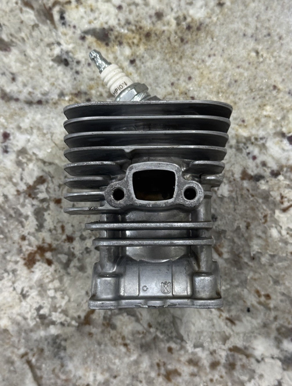 HUSQVARNA 130L 124 125 130C 330LK TRIMMER Cylinder Head 545-195500 OEM GENUINE