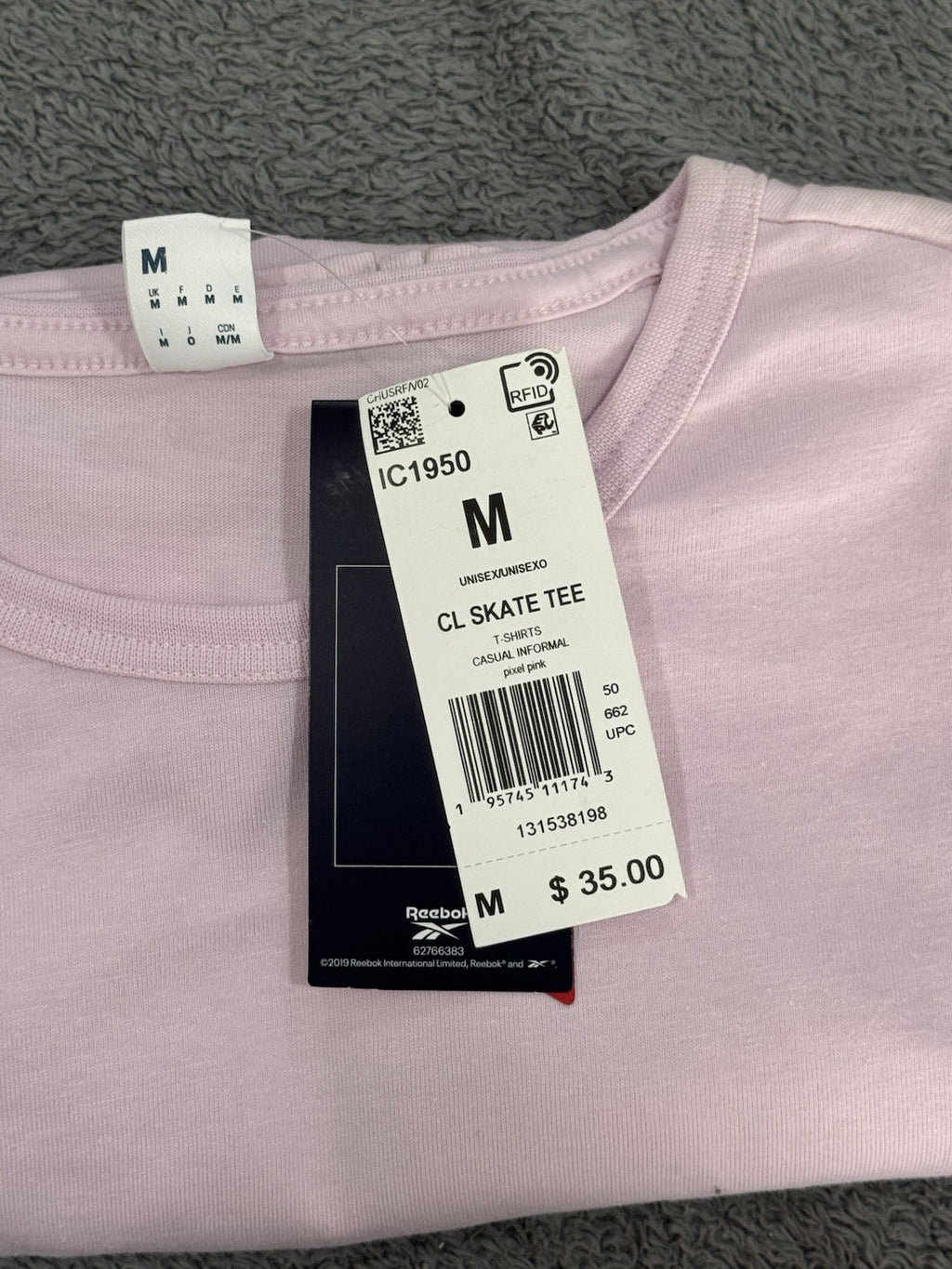 Reebok Classic T-Shirt Classics Skateboard UFO Pyramid Skate Shirt Pink Medium