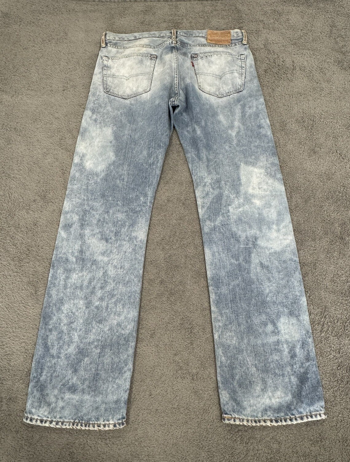 LEVI'S STRAUSS & CO Men's Size W33 L32 Denim Light Blue Jeans