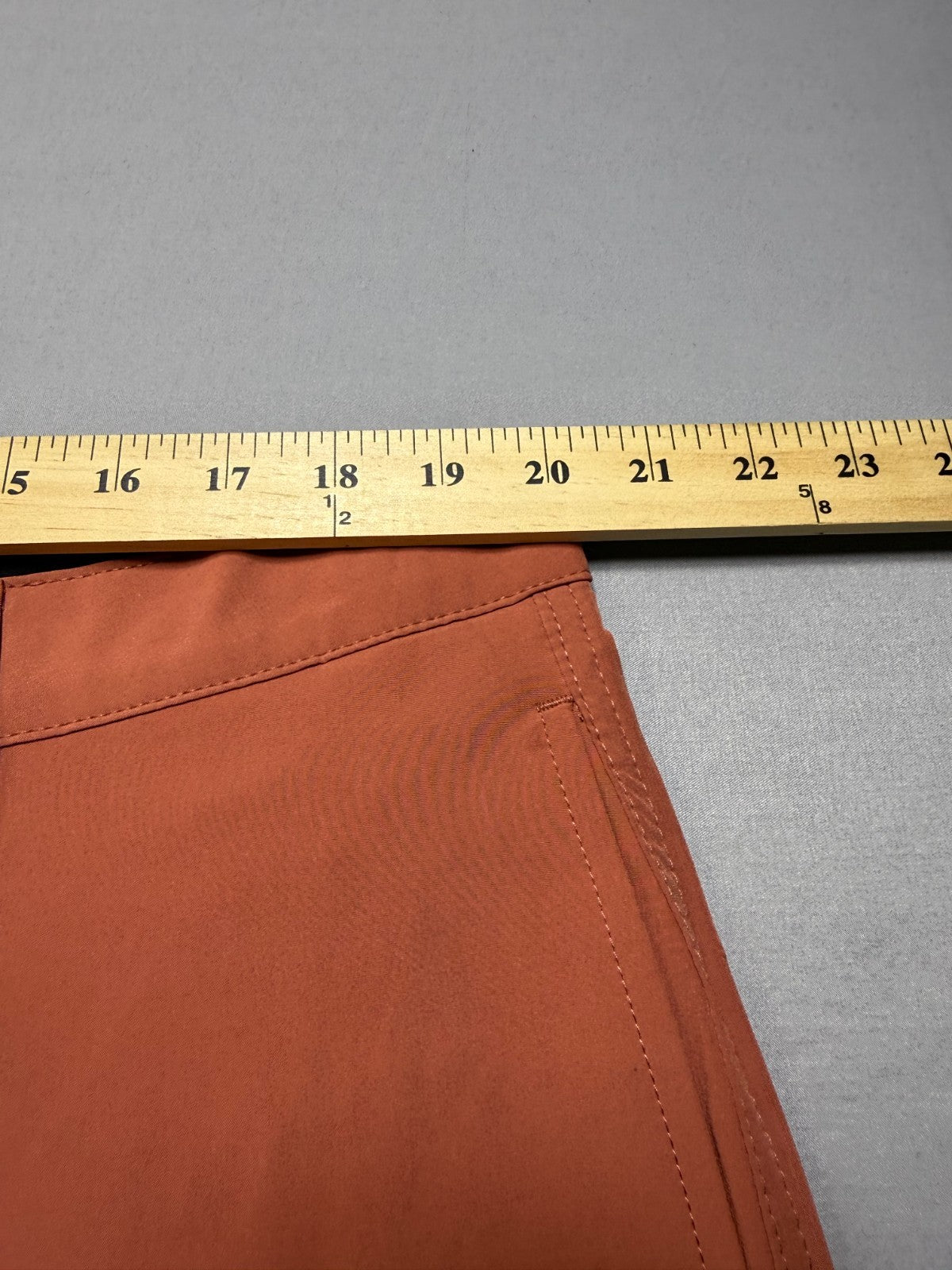 NWT Hurley All Day Hybrid Short Men's Size 40 Redwood Rust 4-Way Stretch Comfort