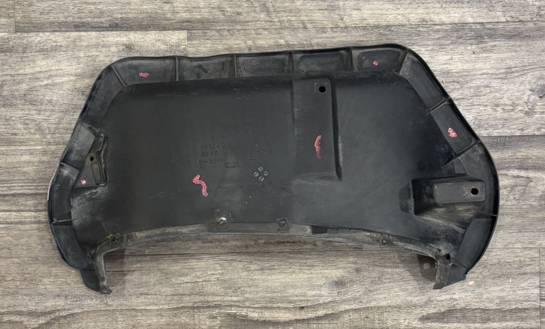 1988-96 CHEVROLET CORVETTE C4 FRONT LEFT UPPER WHEELHOUSE SPLASH SHIELD OEM