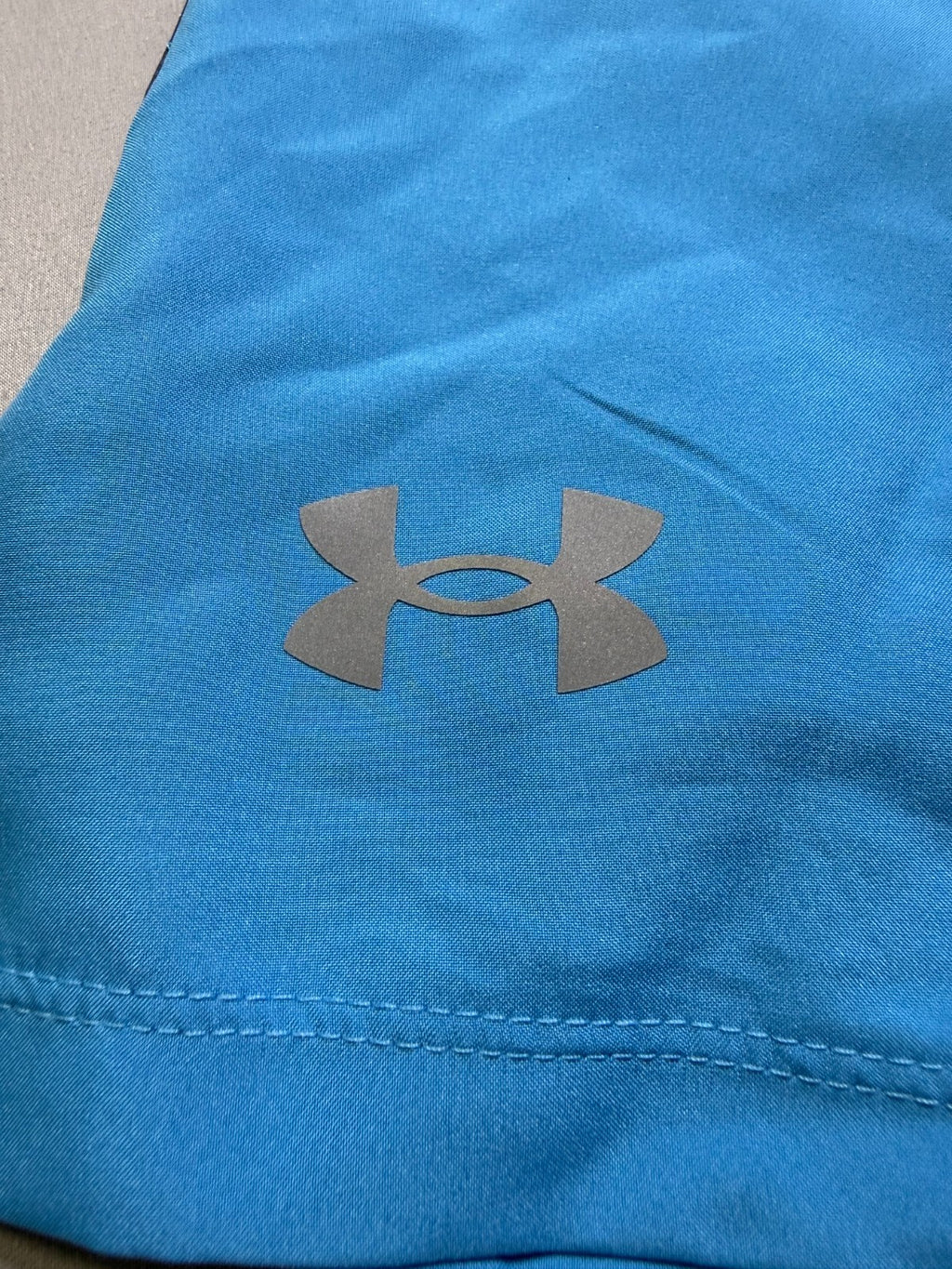 NWT Under Armour Launch 7-in 2 in 1 Shorts Men XL Blue Drawstring Elastic Waist