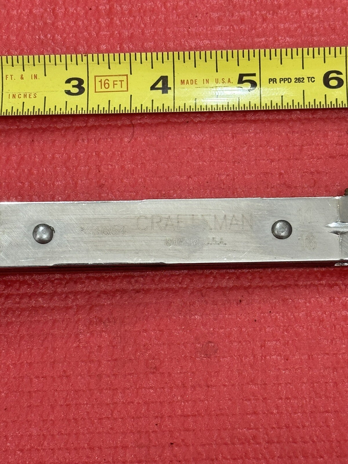 Craftsman 43654, SAE 5/8" X 11/16" Ratcheting Offset Box Wrench 12PT Made in USA