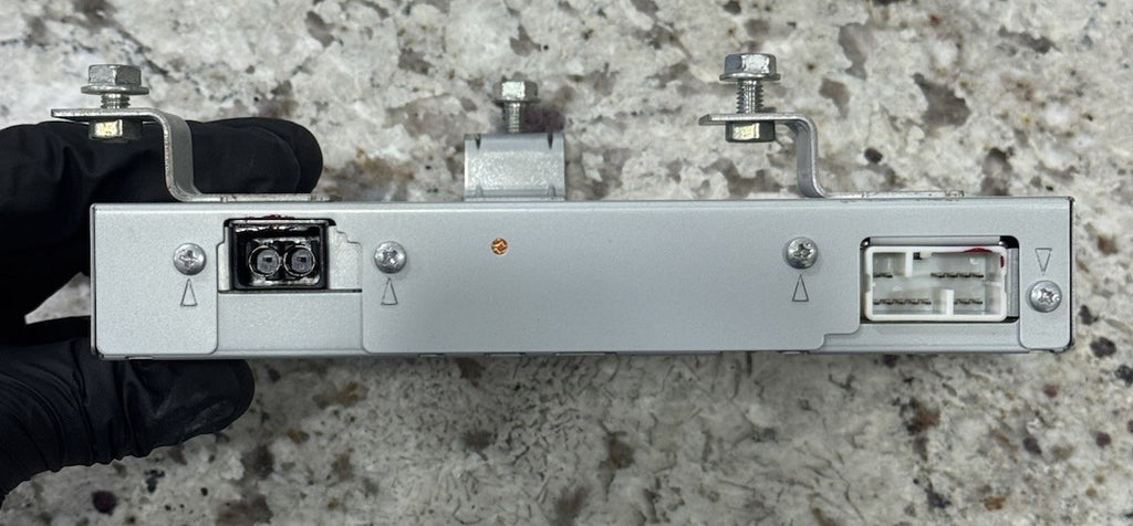 2005-2010 Honda Odyssey Satellite Receiver Control Module 39820-SHJ-A011-M1 OEM