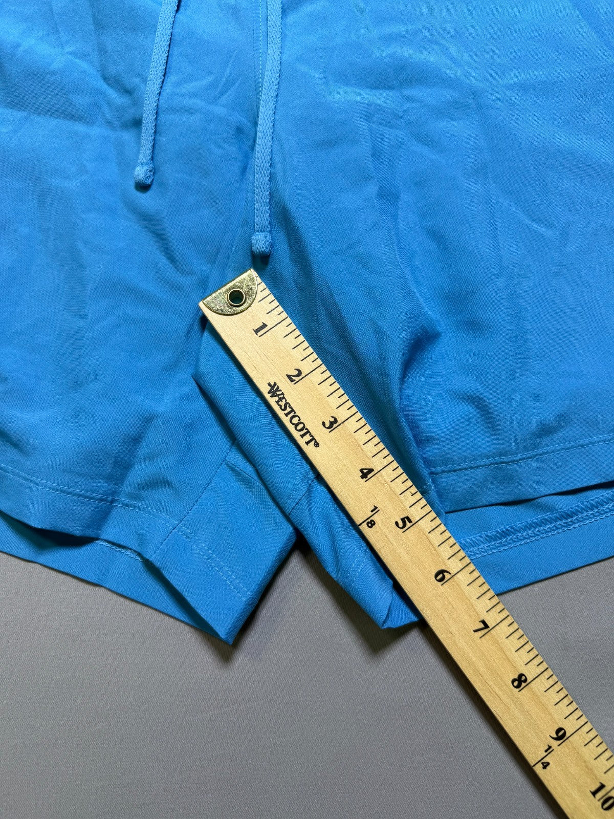 NWT Under Armour Launch 7-in 2 in 1 Shorts Men XL Blue Drawstring Elastic Waist