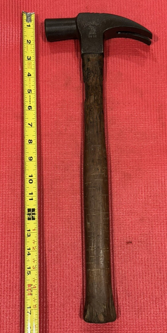 Vintage Heller 28oz Carpenter Straight Claw Hammer Horse Logo- Made In USA Rare