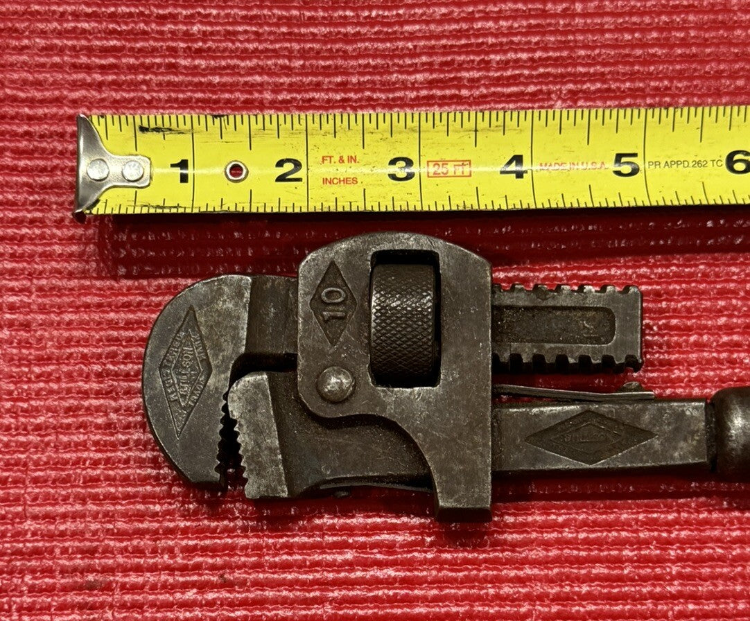 Vintage Stillson Walworth Mfg Pipe Monkey Wrench 10’’ Made in Boston M.A. USA