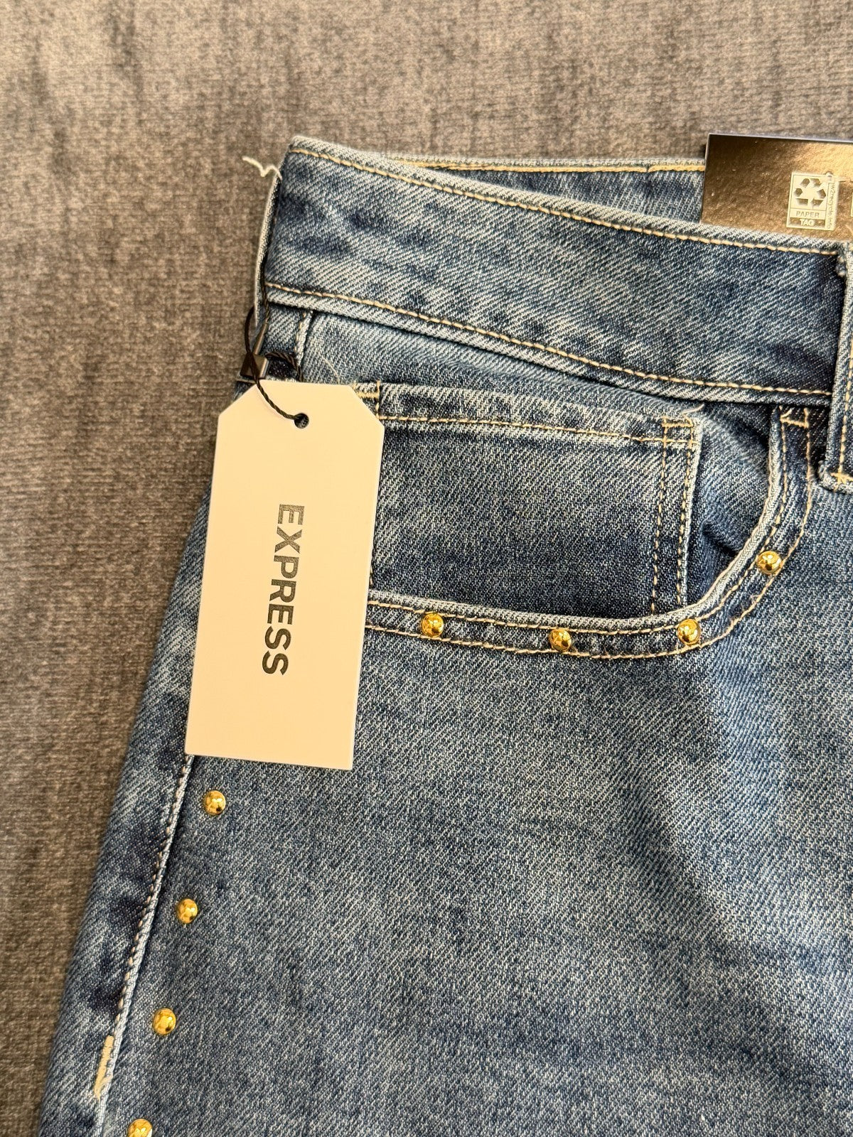 NWT Express Embellished Jeans Women's 10 Blue Denim Straight-Leg Casual 5-Pocket