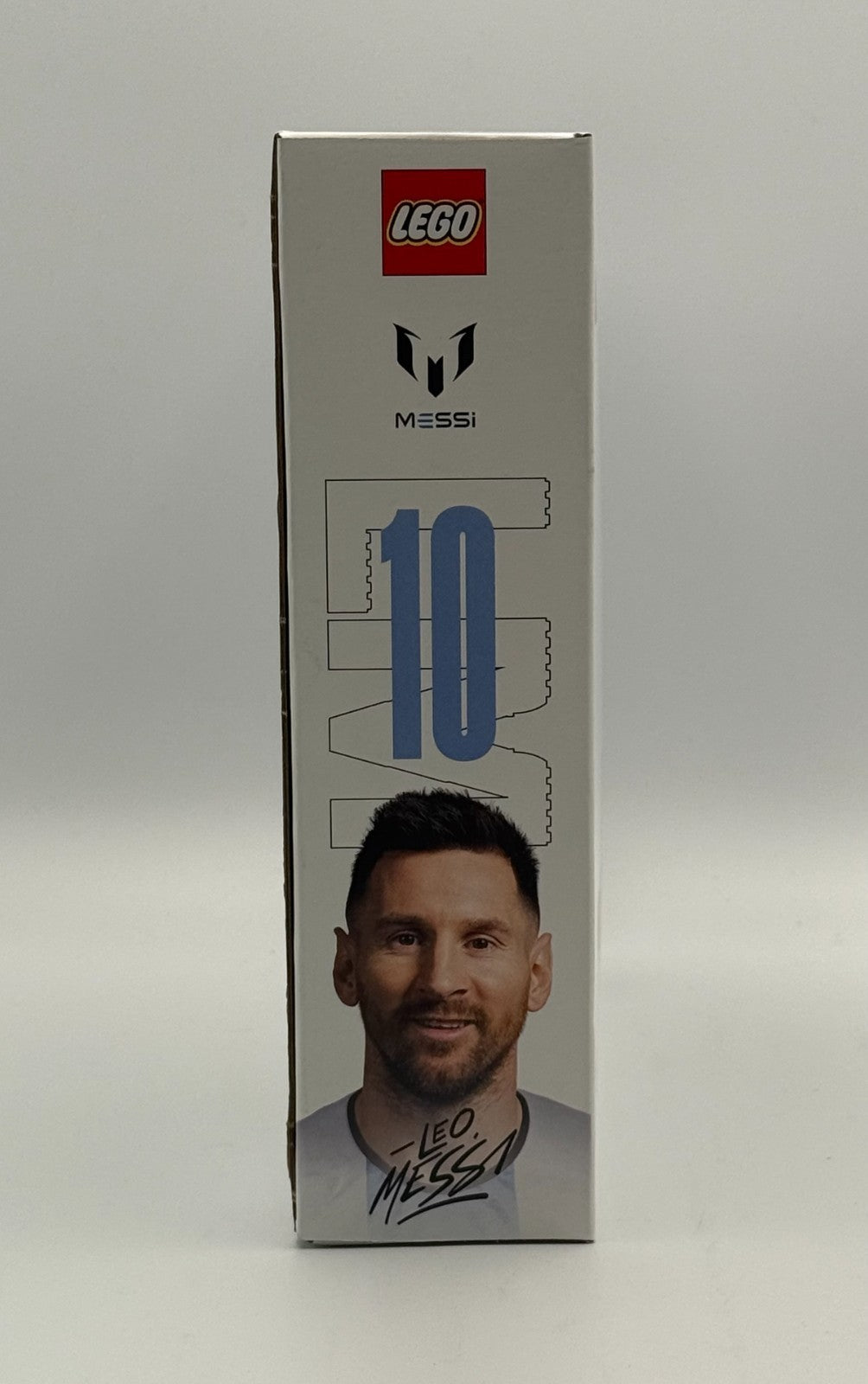 New LEGO 43011 Editions Lionel Messi - Soccer Highlights Building Toy - 500 Pcs