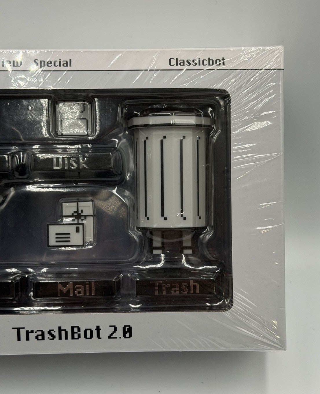 Trashbot 2.0 Stationery Set Retro Desk Organizer Classic Bot & Whiteboard NEW