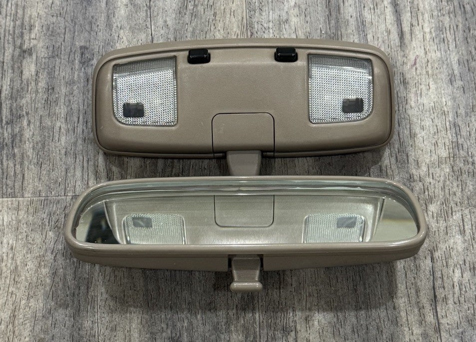 1996 1997 1998 Toyota 4Runner OEM Rear View Mirror Assembly Overhead Dome Light